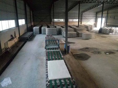 聚合聚苯板aeps施工現場 (2)